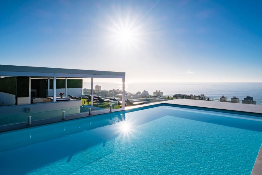 To Let 3 Bedroom Property for Rent in Sea Point Western Cape